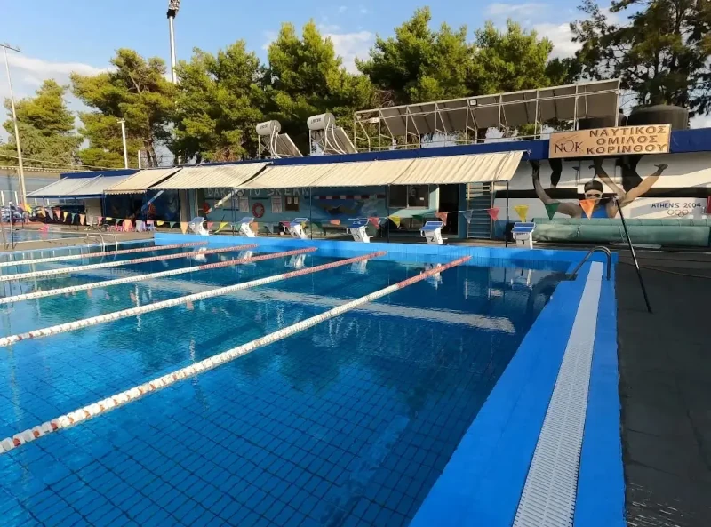 Φωτογραφία του Δημοτικού κολυμβητηρίου Κορίνθου.